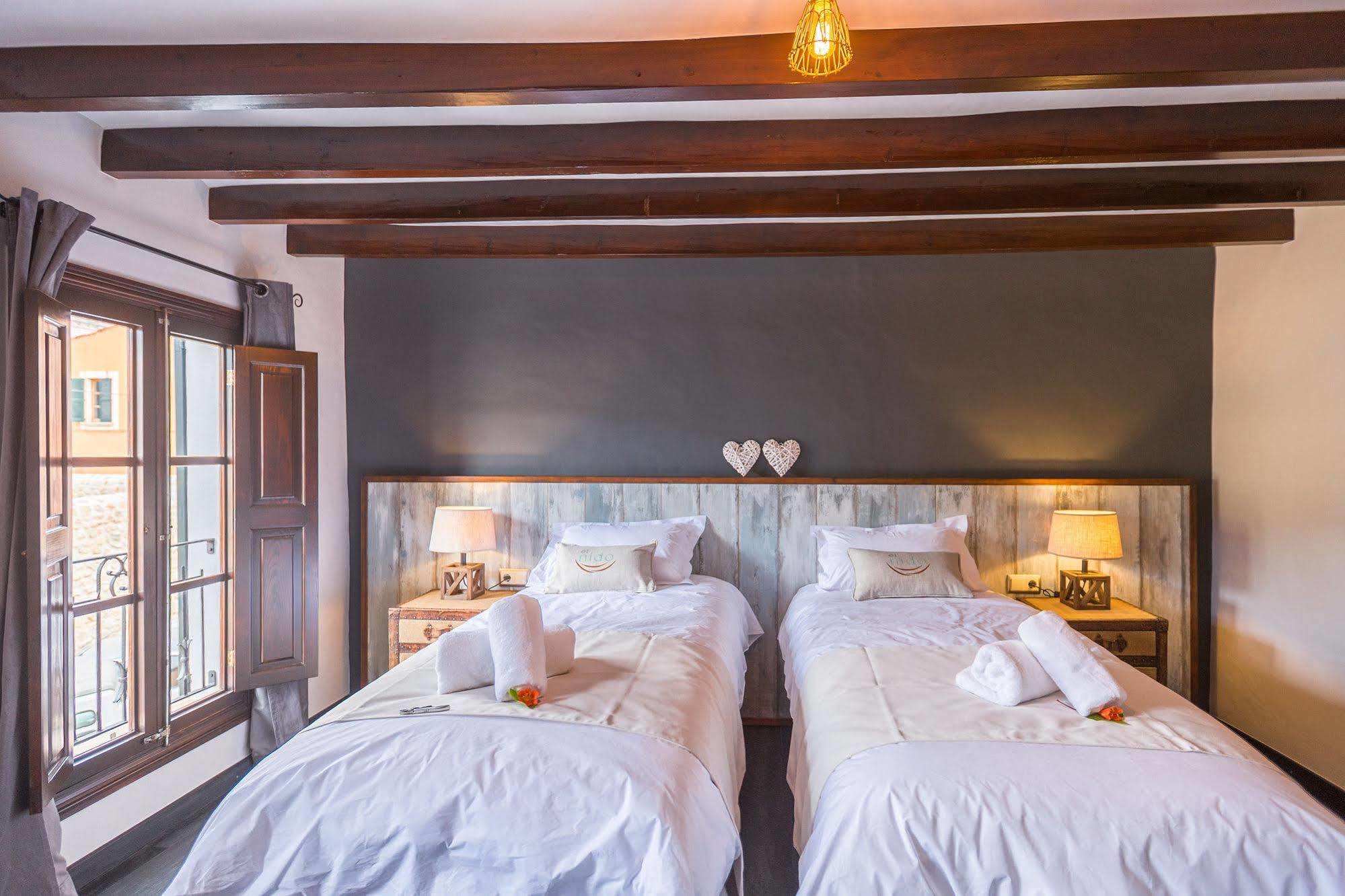 El Nido De Alaro - Turismo De Interior Hotel ภายนอก รูปภาพ